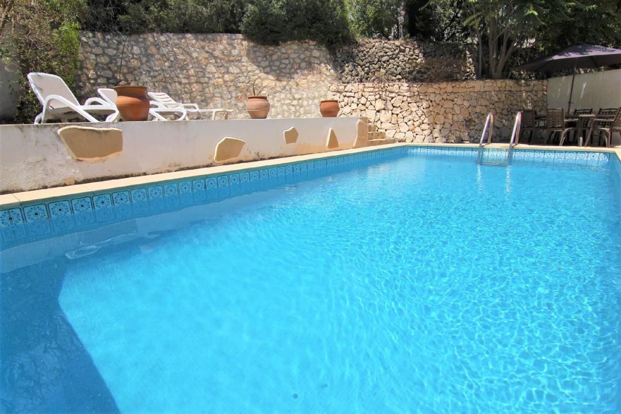 Maryvilla 0220 * Calp
